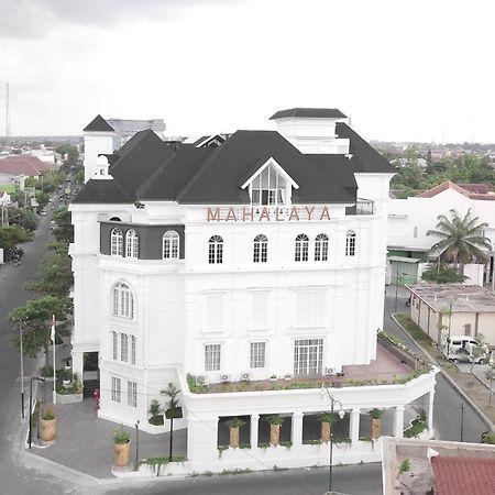 Mahalaya The Legacy Hotel Surakarta  ภายนอก รูปภาพ