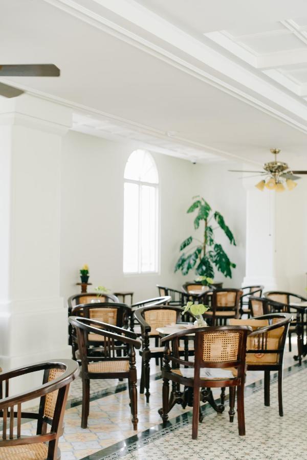Mahalaya The Legacy Hotel Surakarta  ภายนอก รูปภาพ