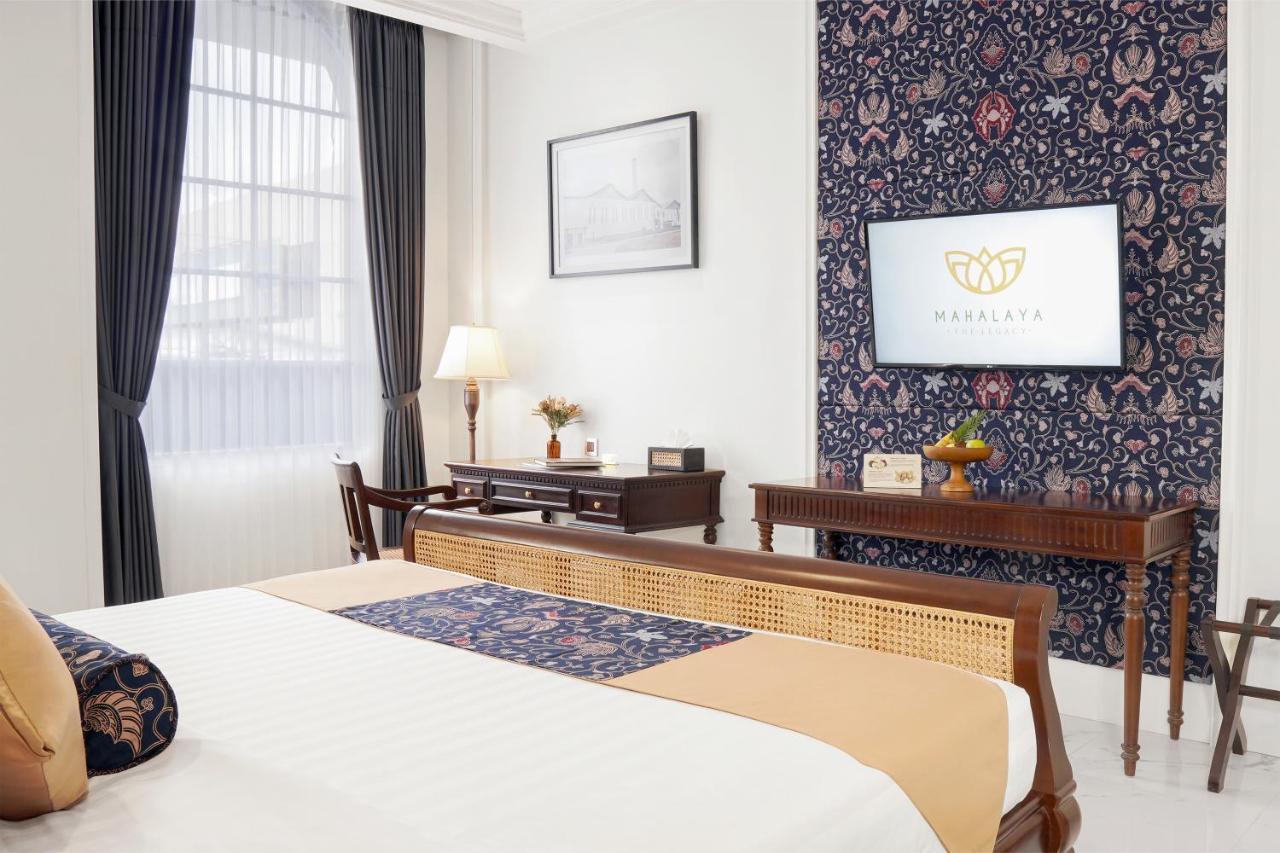 Mahalaya The Legacy Hotel Surakarta  ภายนอก รูปภาพ