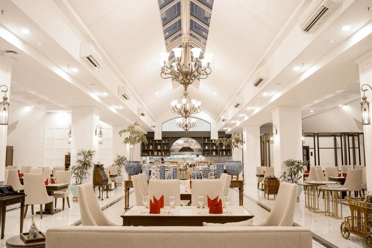 Mahalaya The Legacy Hotel Surakarta  ภายนอก รูปภาพ
