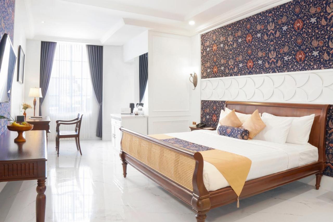 Mahalaya The Legacy Hotel Surakarta  ภายนอก รูปภาพ