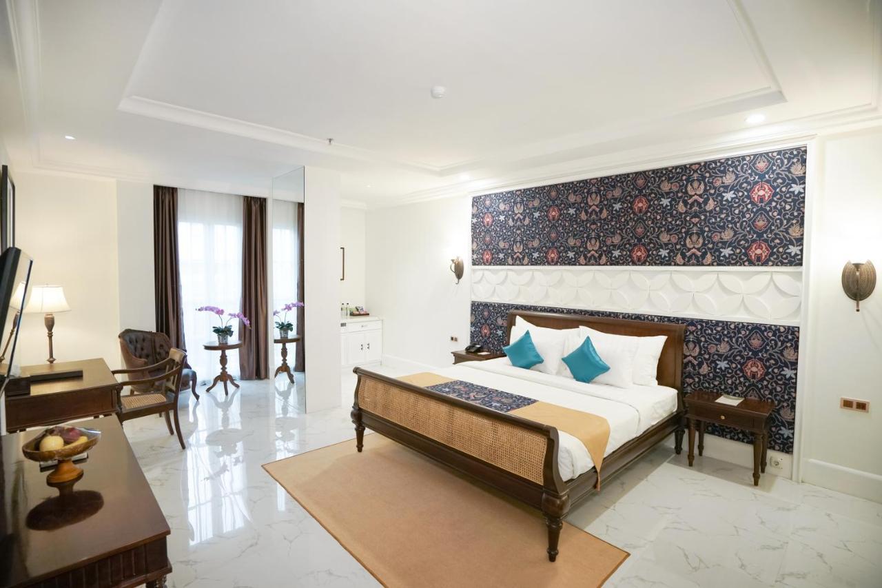 Mahalaya The Legacy Hotel Surakarta  ภายนอก รูปภาพ